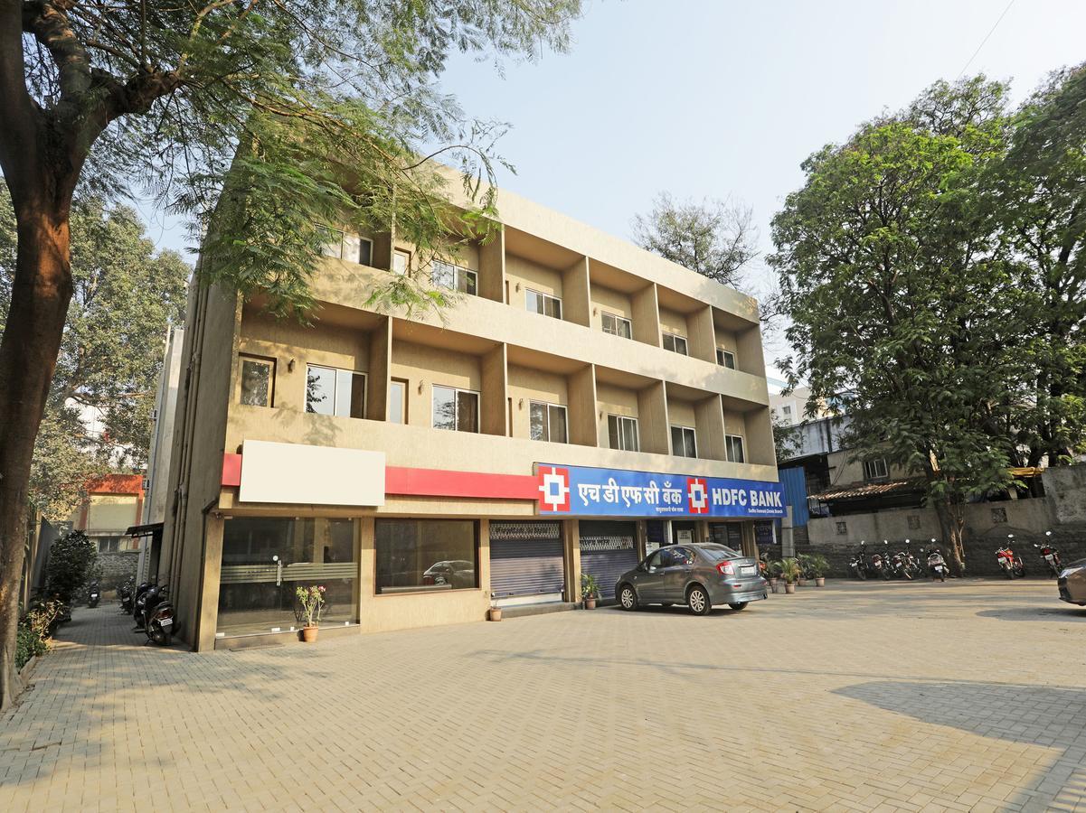 Oyo 1194 Hotel Gulmohr Pune Ngoại thất bức ảnh