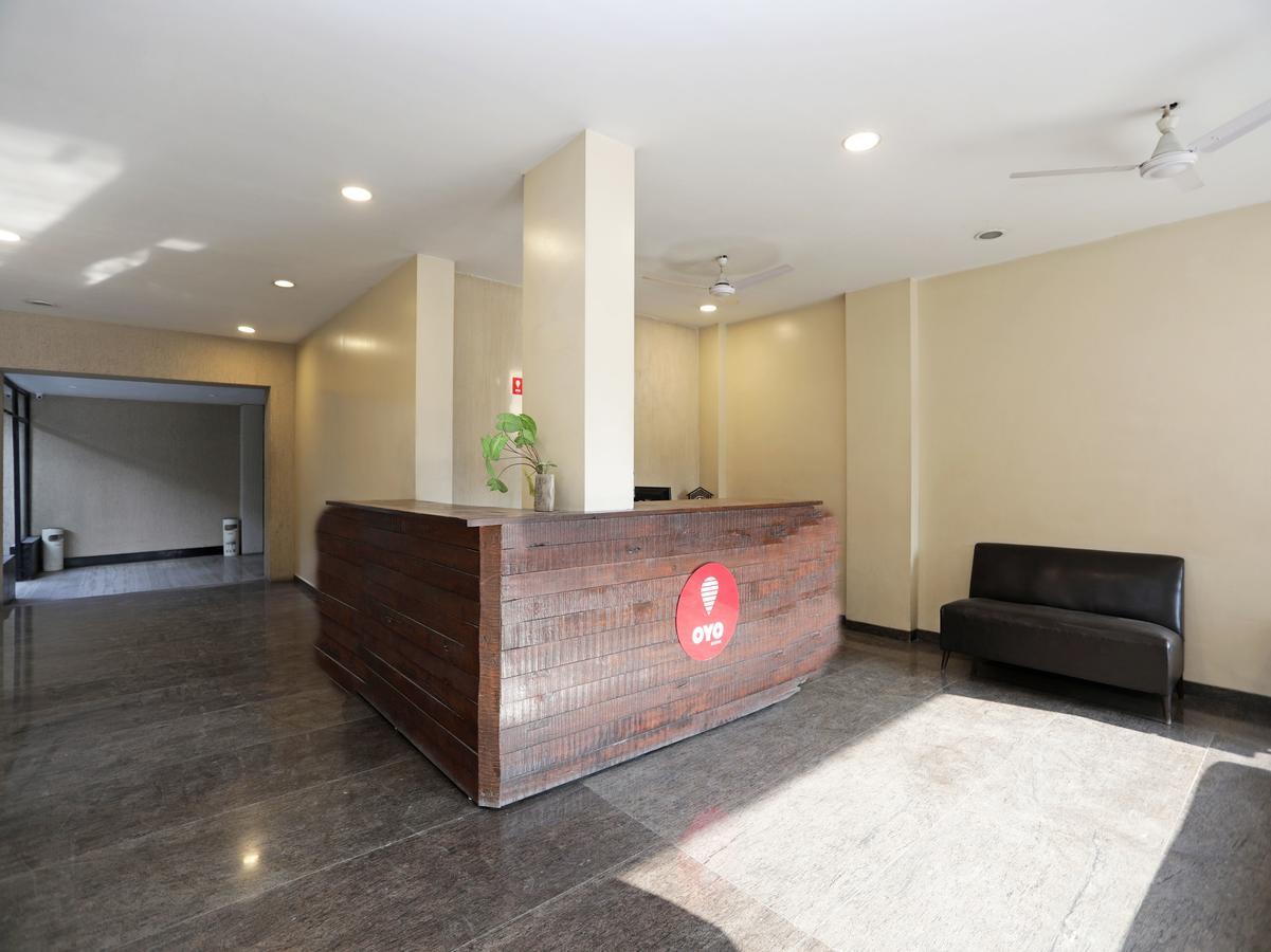 Oyo 1194 Hotel Gulmohr Pune Ngoại thất bức ảnh