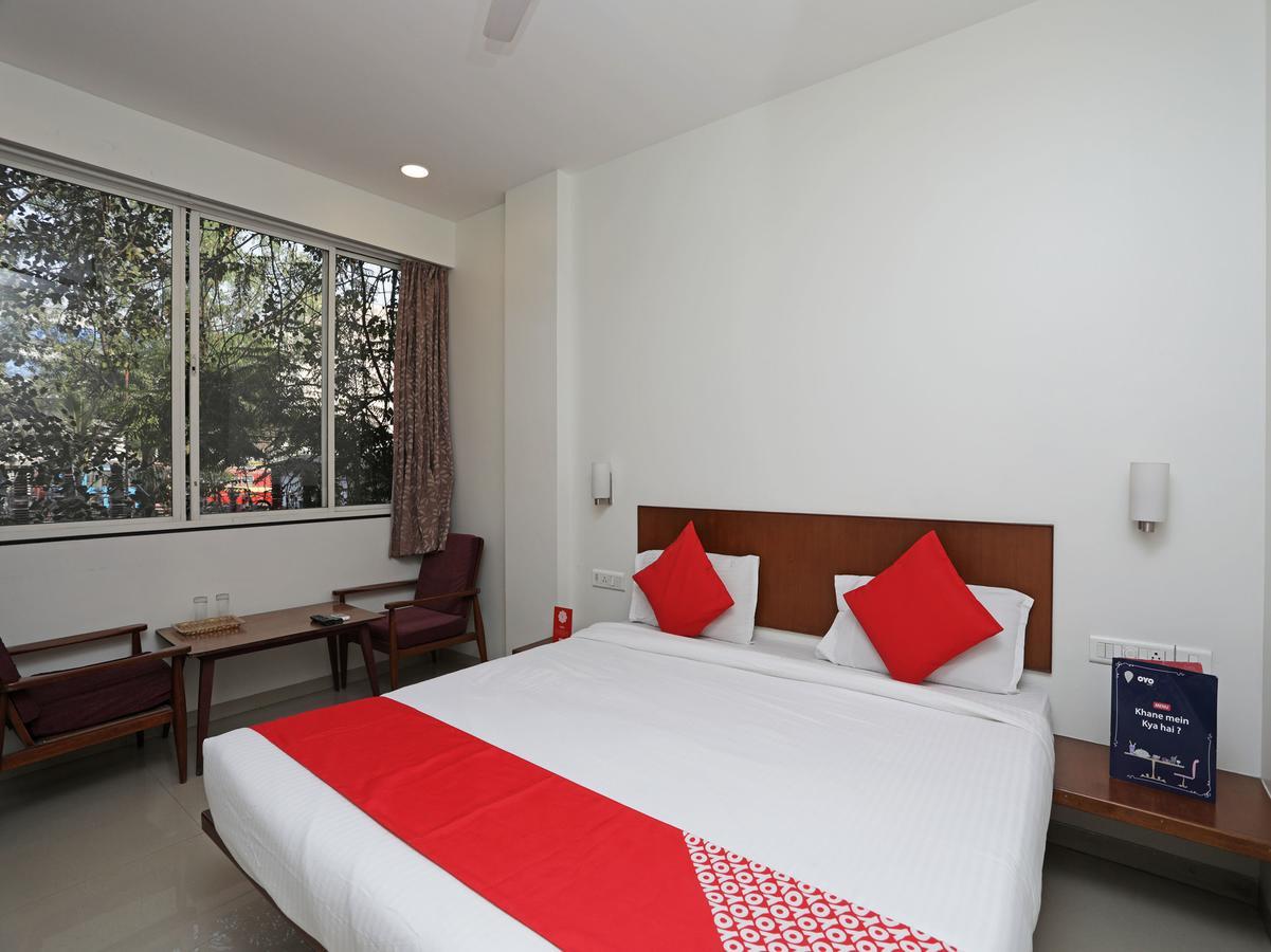 Oyo 1194 Hotel Gulmohr Pune Ngoại thất bức ảnh