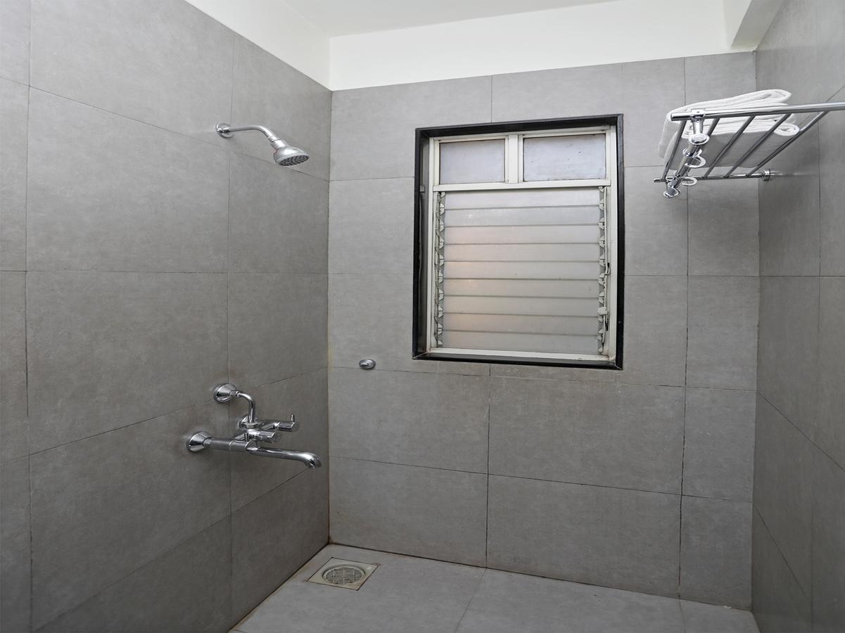 Oyo 1194 Hotel Gulmohr Pune Ngoại thất bức ảnh